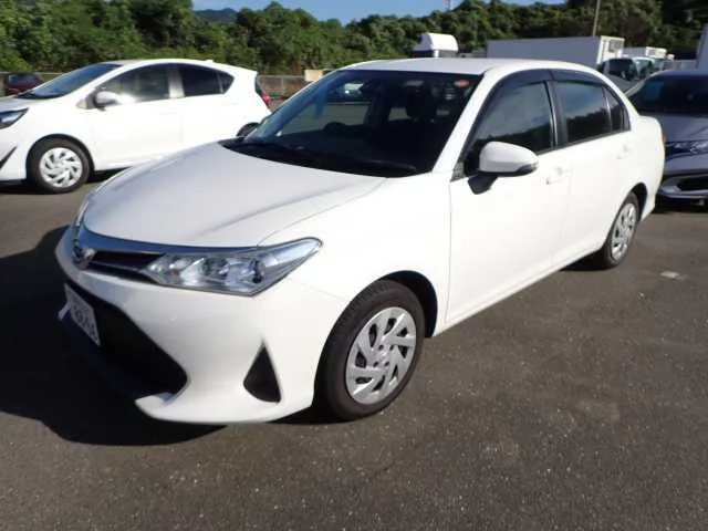 Toyota Corolla Axio NRE161 2018